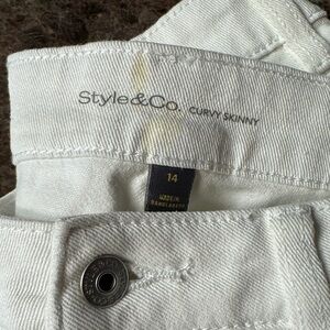 Style & Co. Cream Curvy Skinny Jeans